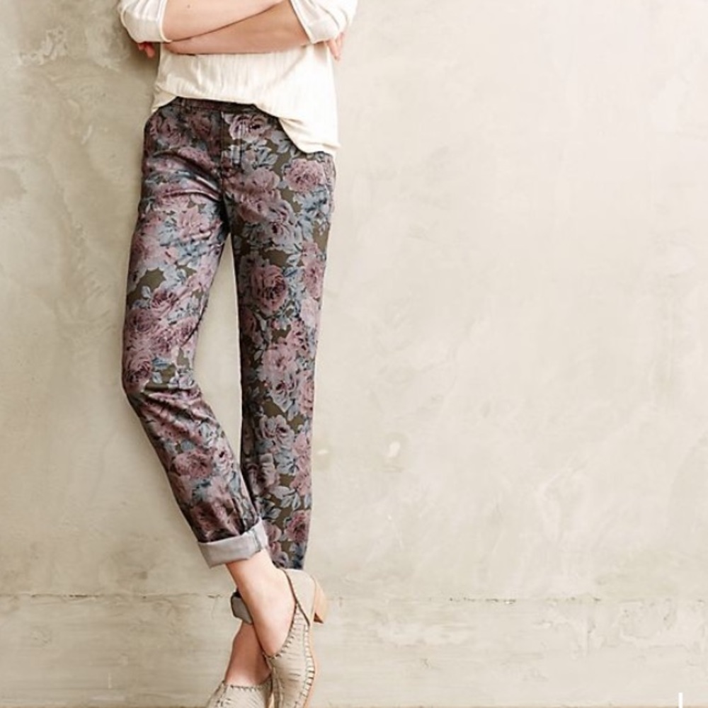 Pilcro Hyphen Floral Chino